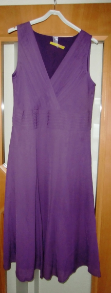 Lila Kleid