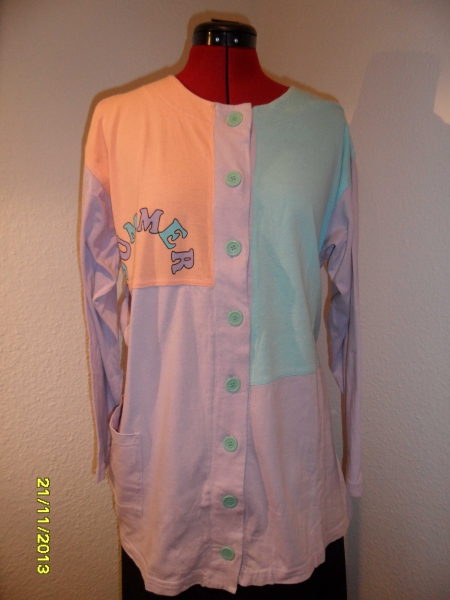 bunte, lange Sommerjacke aus den 90igern, mit großen Knöpfen Größe 40 
