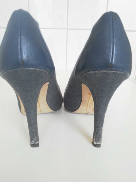 Bershka blaue Highheels/Pumps aus Stoff und Kunstleder Gr. 38