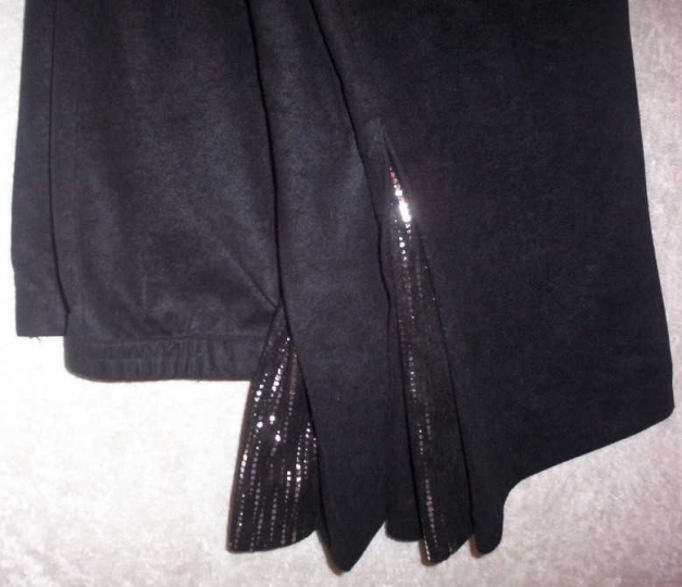 Schwarze Schlaghose 