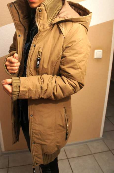 Bench Razzer Parka Mantel Winterjacke Damen beige XSS Bench Razzer Parka Mantel Winterjacke Damen beige XSS