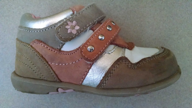 Süße Halbschuhe Gr. 22 für Mädchen