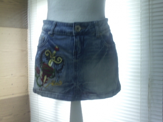 *** NEU ~ Sexy Jeansminirock mit einem farbenfrohen Print *** 