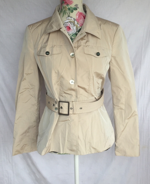 Schicke Jacke Strenesse