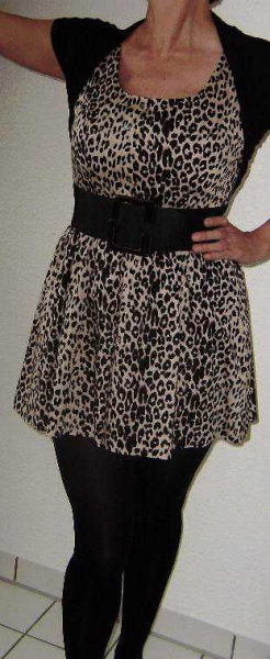 Mini Kleid im Leo Look von Twenty One Gr. M