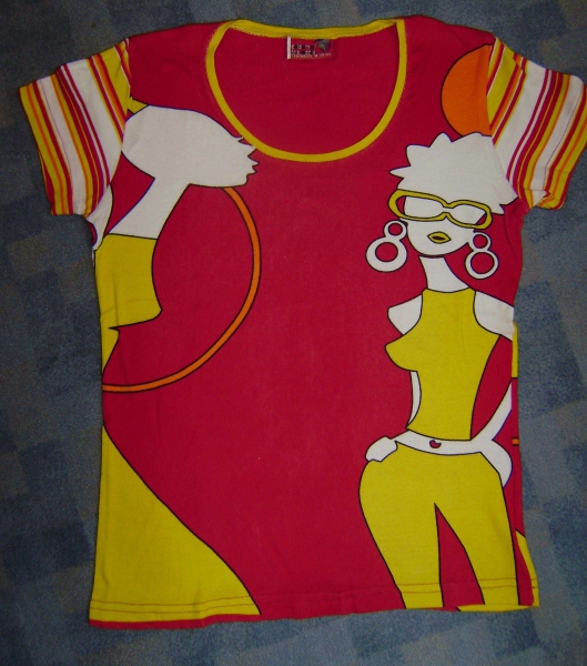 Buntes T-Shirt von “colors of the world” in M