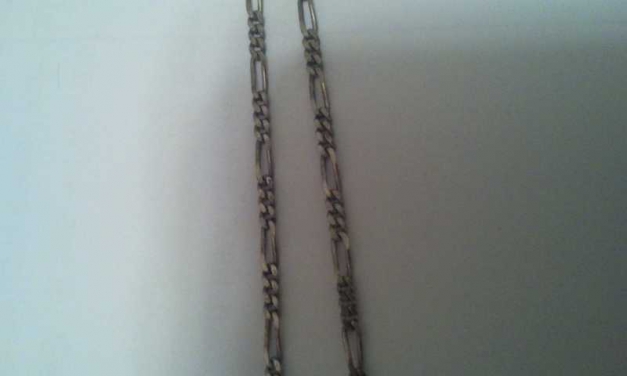 Silberne Kette