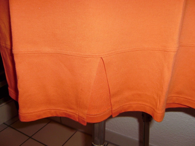 Top von Triumph orange ungetragen Gr. 40