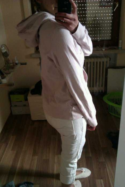 rosa kapuzenpullover