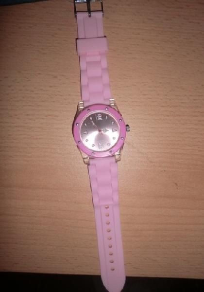 Uhr in rosa