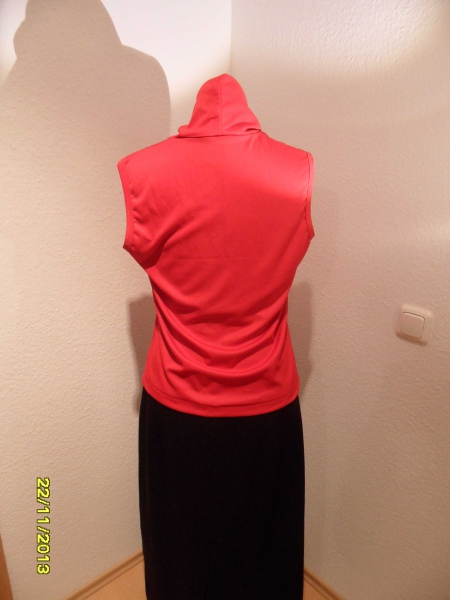 Rollkragen Tanktop in leuchtenden rot, Größe 46/48 von exclusive fashion, Sommertop