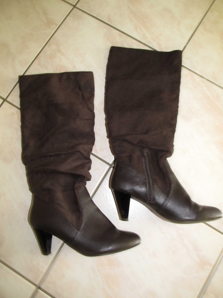 elegante braune Zara Stiefel