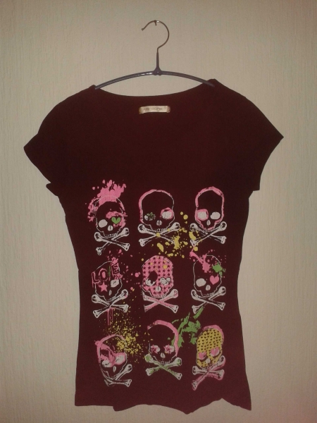 Skull / Totenkopf T-Shirt Fishbone Größe S