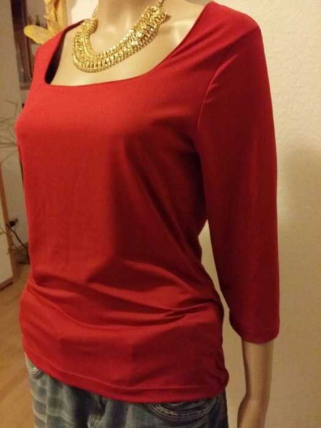 Super schlichte T-shirt in Weinrot  von TIME Collection Neu