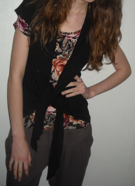Sexy Jacke Cardigan Strickjacke asymetrisch schwarz black Vintage Weste 34 XS 36 S 38 M Oversized