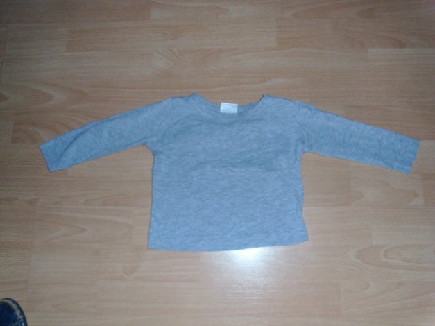 Langarmshirt von Impidimpi, hellgrau, Gr. 74/80