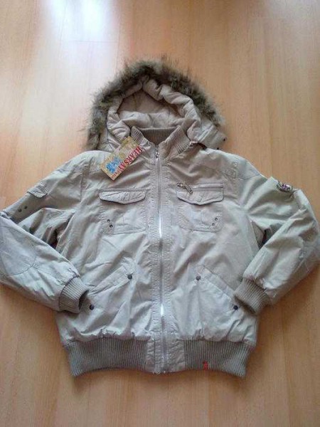 Jacke beige neu