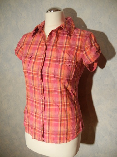 pink karierte Bluse