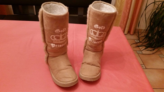 Cremefarbene Snowboots/Winterstiefel von Graceland