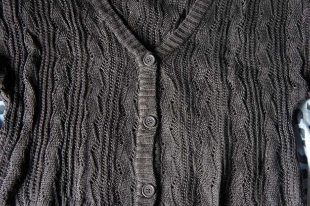 Schöne Strickjacke in Braun von Flame in der Gr. 44 / L flame 