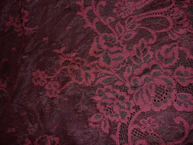 Spitzen Top * S 36 38 * Auberginefarben