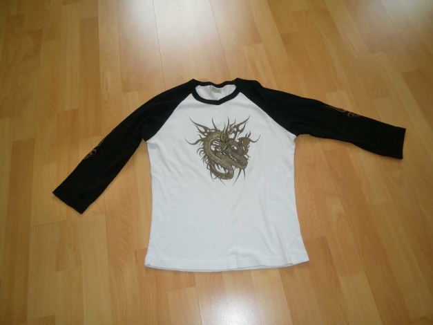 Shirt, Gr. S, mit Drachen-Motiv