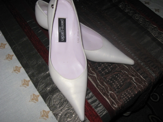 *** Neu ~ Edel ~ Pumps ~ Hochtzeit ~ Org. Pierre Cardin Paris *** 