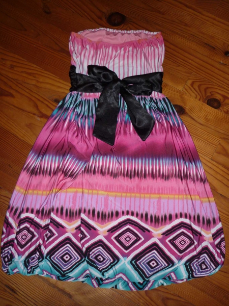 Buntes Kleid