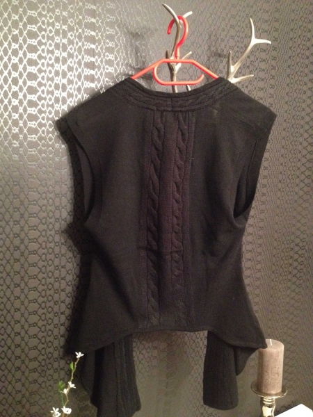 True Religion / stylische Strickjacke bzw. Weste