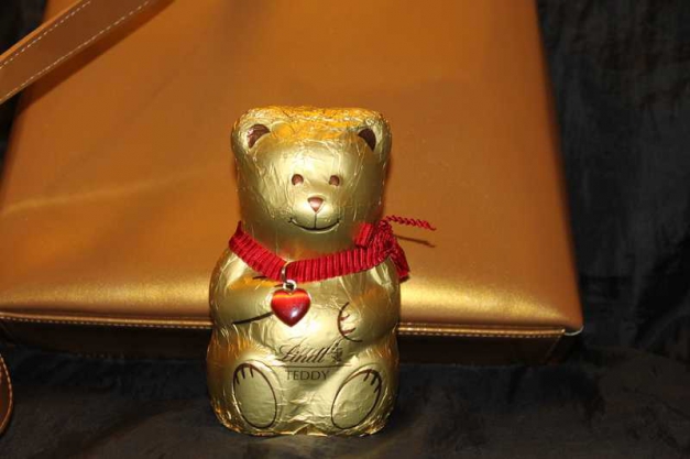 Goldene Tasche Bodenschatz Lackleder