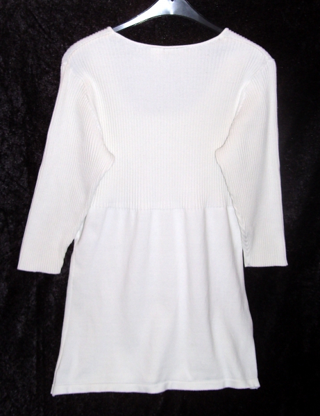 Weißer Longpullover