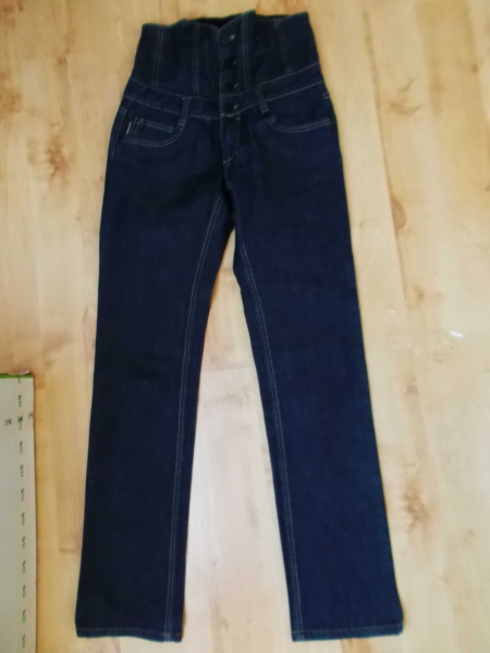 High Waist Jeans dunkelblau eng