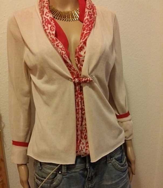 Süsse Bluse/Cardigan in zwei Farben / Gil Bret
