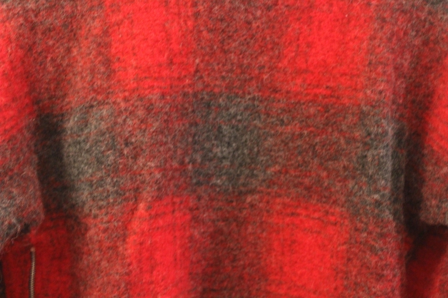 kurzer, kuscheliger Wollpulli von MANGO