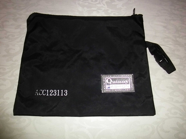 Schwarze Tasche /  Beutel