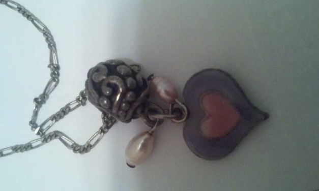 Silberne Kette