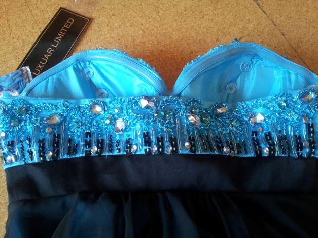 Ungetragenes Cocktailkleid/ Abschlussballkleid Luxuar Limited. Preis verhandelbar