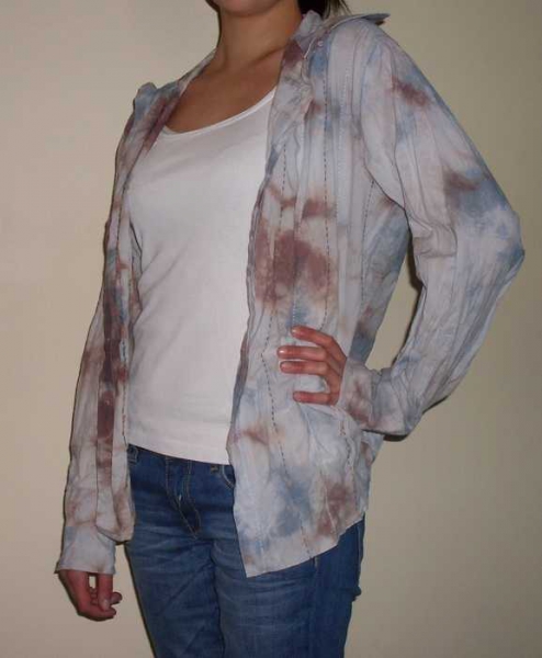 Bluse in Batikoptik