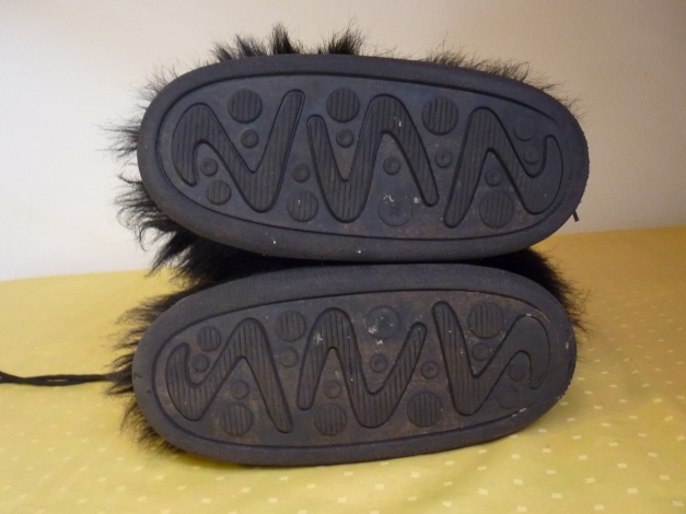 Moonboots - Yeti - Fell - Stiefel schwarz , Gr. 38/39