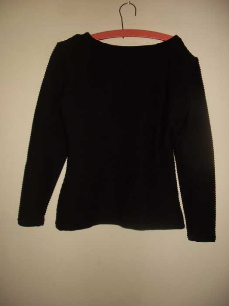 ausgefallener schwarzer millennium pullover