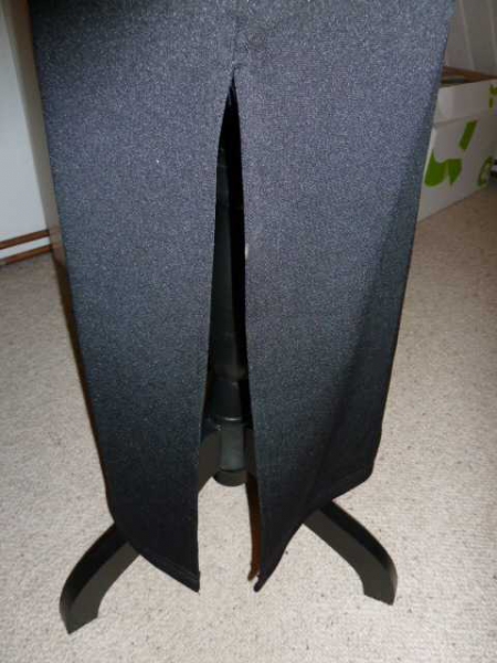 schwarzer Rock - lang - Gothic - Größe 36 / 38