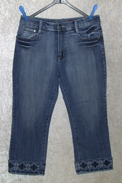 mittelblaue 3/4 Jeans