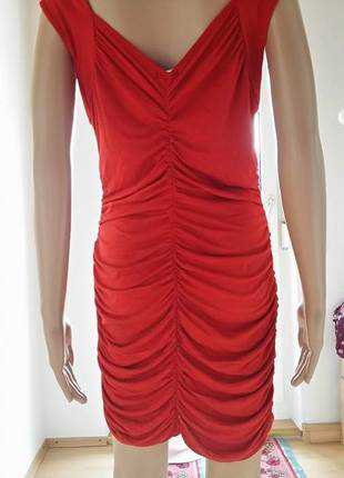 Schönes gerafftes Rotes Kleid M/L / H&M
