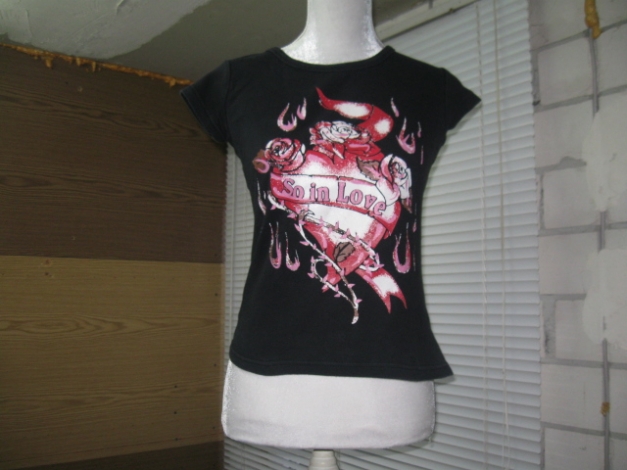 *** Shirt mit einem schönen Rosendruck ***