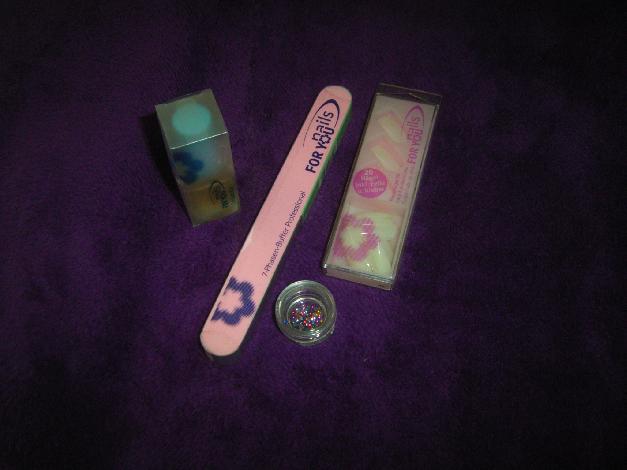 Nails for you 4 Teile NEU