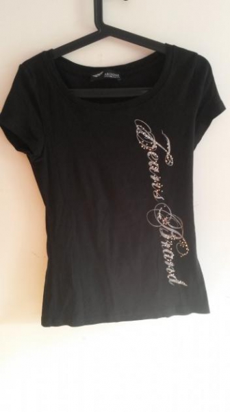 NEU!  T-shirt mit Aufduck und Glitzerrsteinen