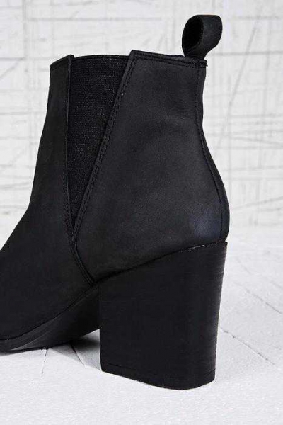 Neue Urban Outfitters Chelsea Peep Toes Echtleder 40 Hipster Blogger