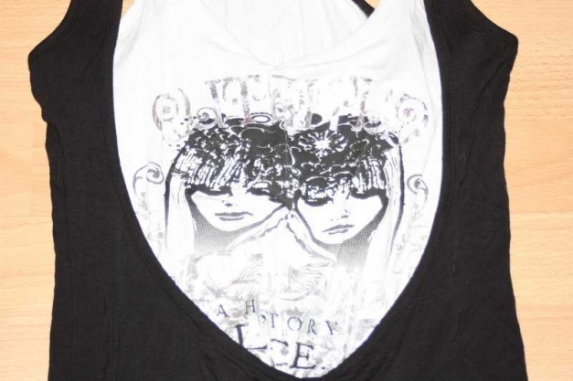 Cut Out Top, Gr. 32