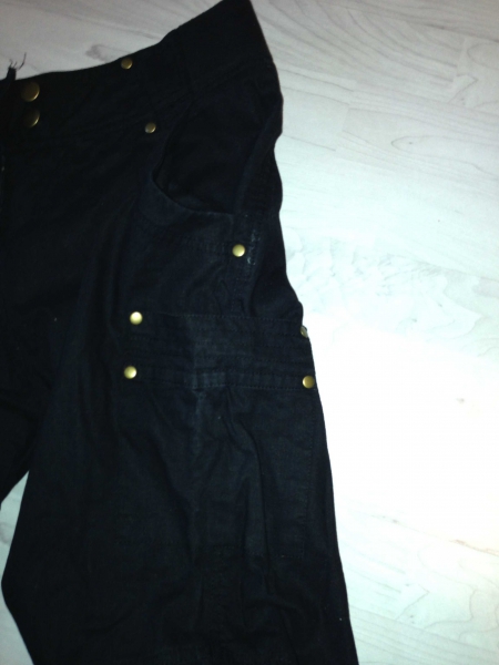 Schwarzehose von der Marke y.o.u.