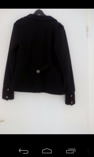 Schwarzer Blazer